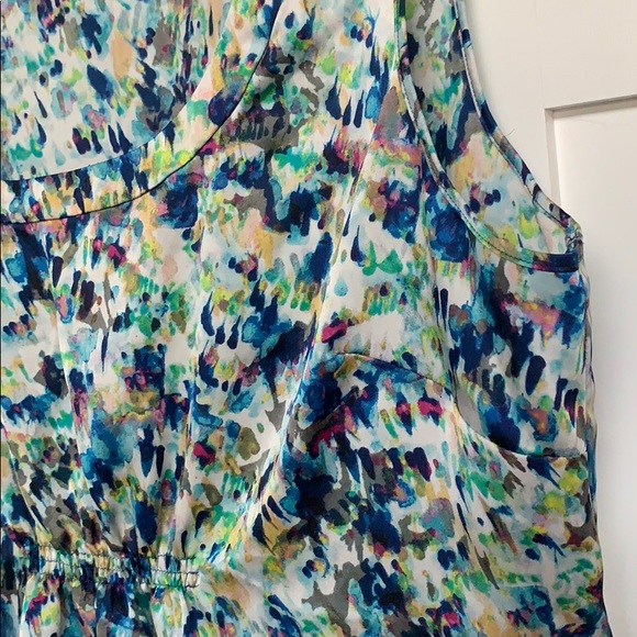 Floral Sleeveless Blouse Tank Top - Picture 5 of 5